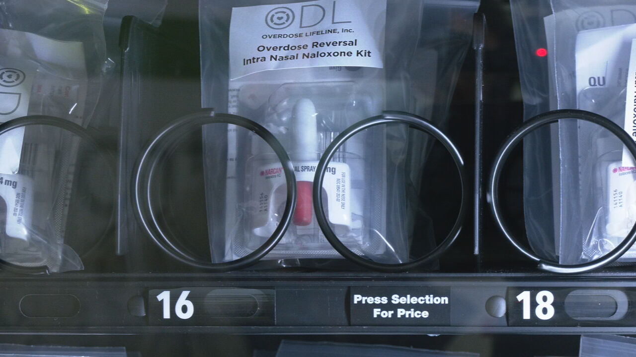 Narcan vending machine